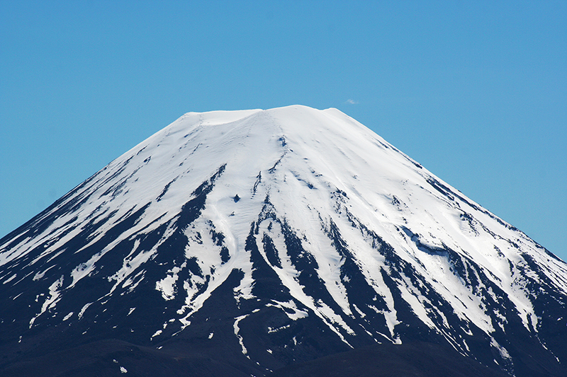 Mt Ngauruhoe : Central Plateau : North Island : New Zealand : Travel : Photos :  Richard Moore Photography : Photographer : 